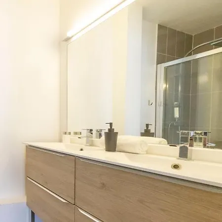 Appartamento Modern 2 Bedrooms Quiet Terrace In A Palm Area, 30 Meters From Seaside *