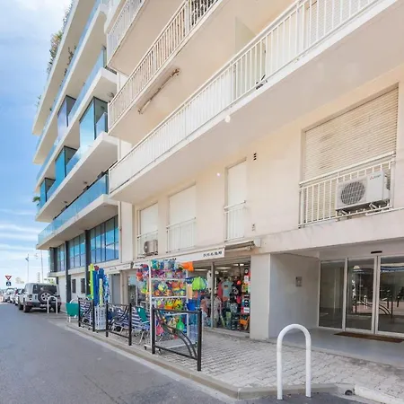 Modern 2 Bedrooms Quiet Terrace In A Palm Area, 30 Meters From Seaside Appartamento *